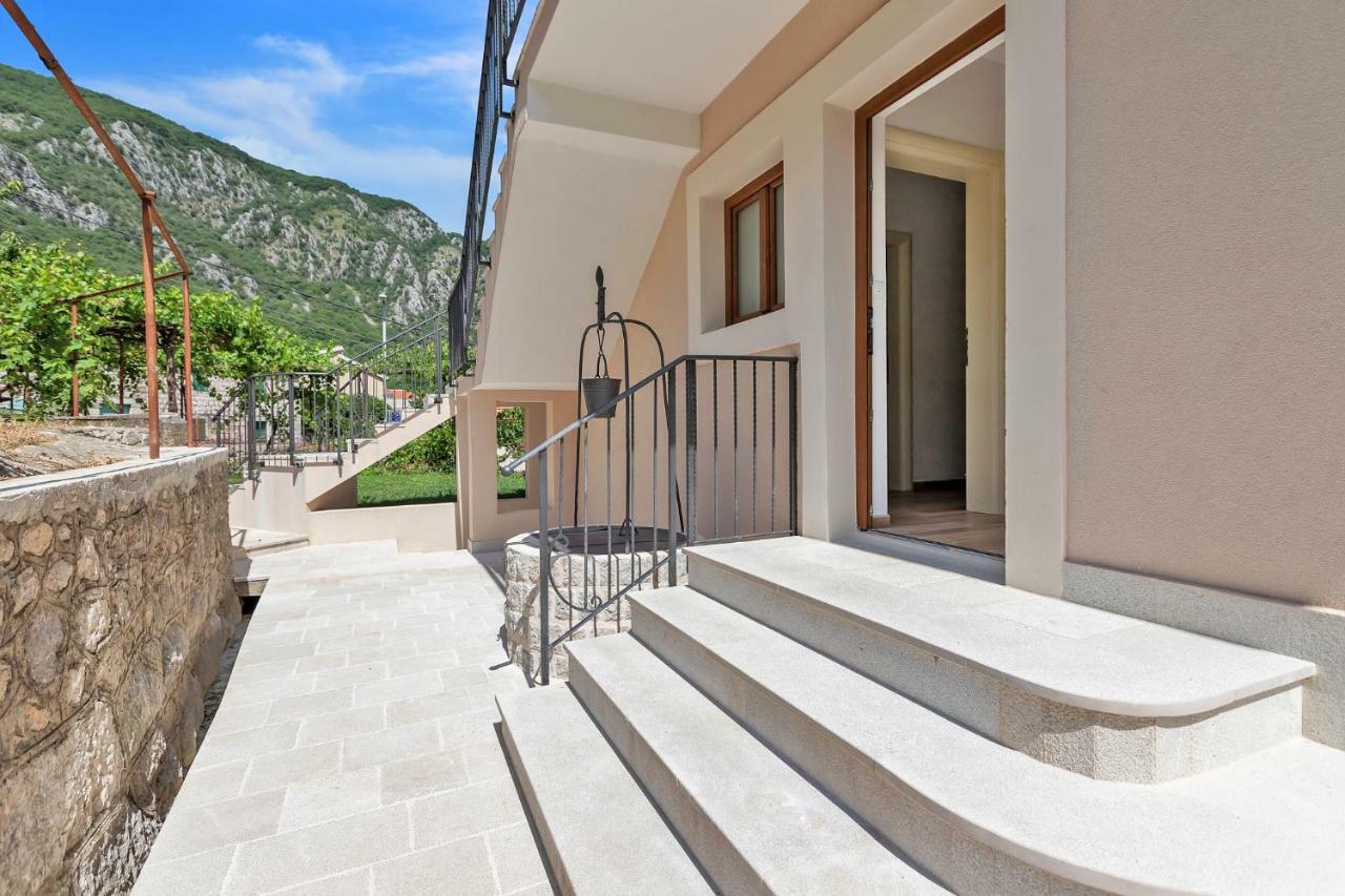 Apartments Mezini 11 Kotor Exterior photo